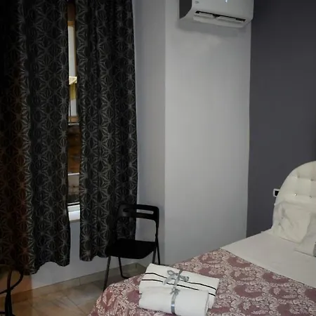 Della Fortuna Affittacamere Napoli