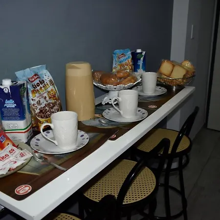 Della Fortuna * Nápoly